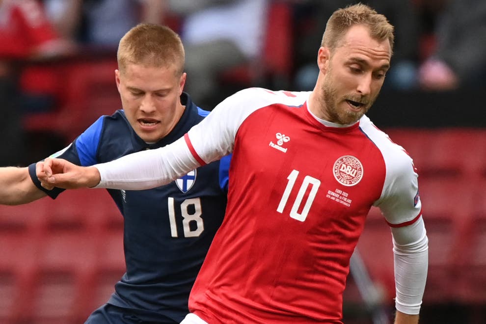 Christian Eriksen collapses during Denmark vs Finland Euros game